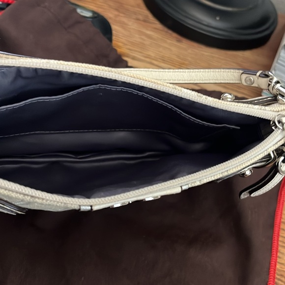 Coach Outline Clutch Wristlet Canvas Leather Stripe Cream Silver Trim - Picture 4 of 5